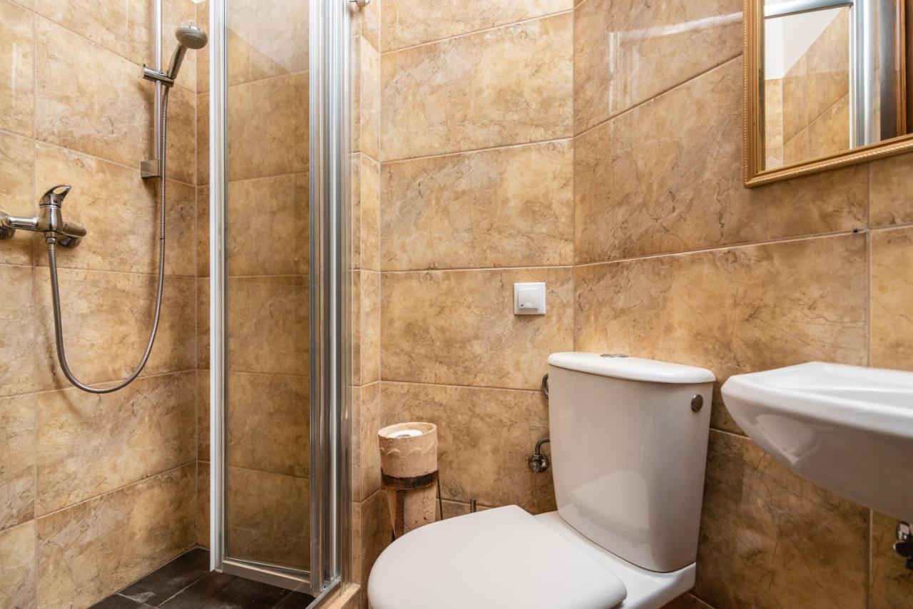 Apartamento Les Couleurs By Upstairs Cracovia Exterior foto